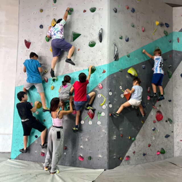 bouldertopia — bouldering-studio i El Hondón, Cartagena — bild 2